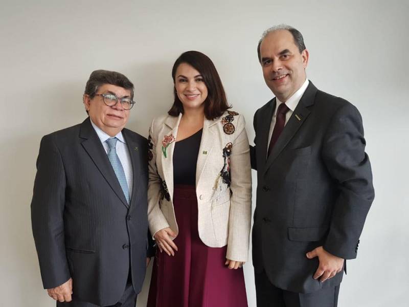 Tânia Rezende vai presidir o Conselho Nacional da Mulher
