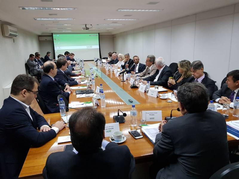 Parolini na última reunião da CACB no ano