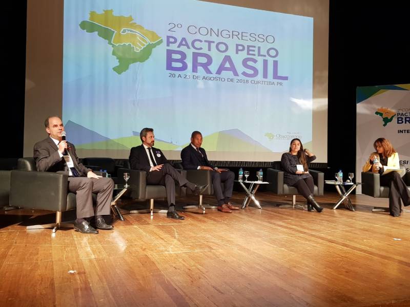 Parolini faz palestra sobre combate à corrupção em evento em Curitiba