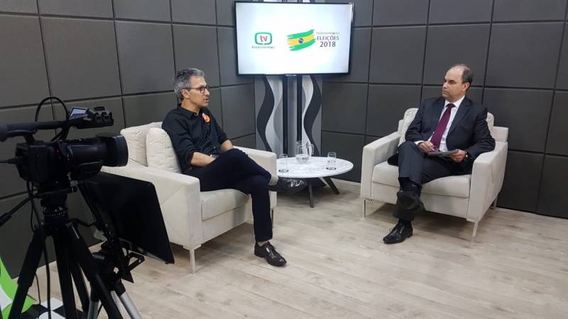Romeu Zema mostra propostas para o governo através da TV Federaminas