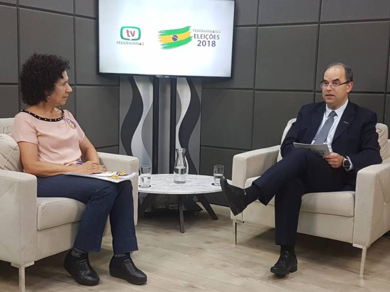Dirlene Marques mostra proposta de governo através da TV Federaminas