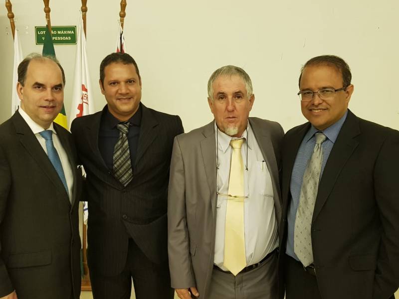 Federaminas na posse da AC de Salinas
