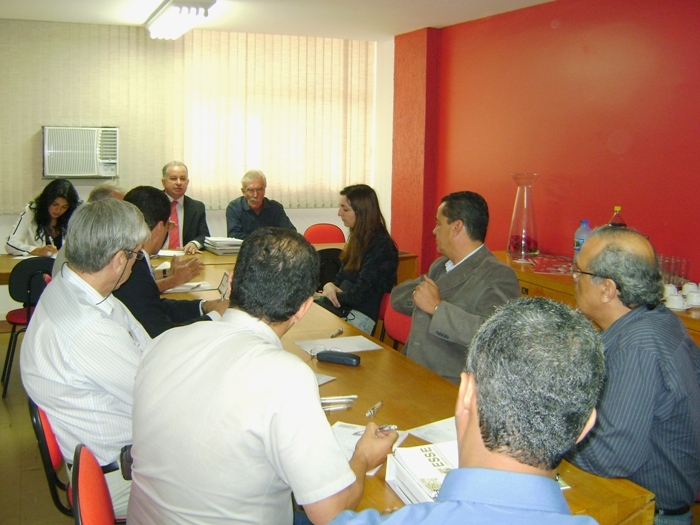 Empresários discutem a viabilização de projeto da Samarco em Santa Bárbara