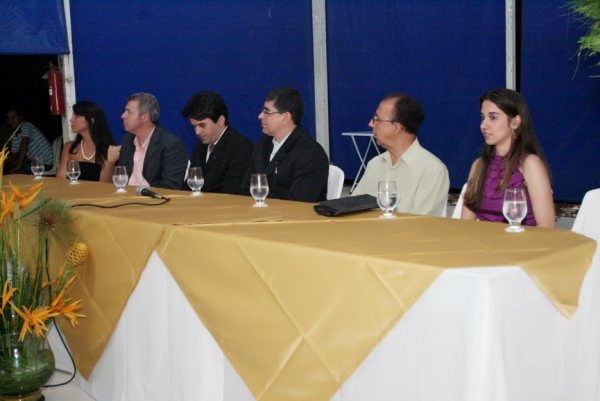 Wander Luis participa da entrega do ''Talentos 2009'' pela AC de Manhumirim