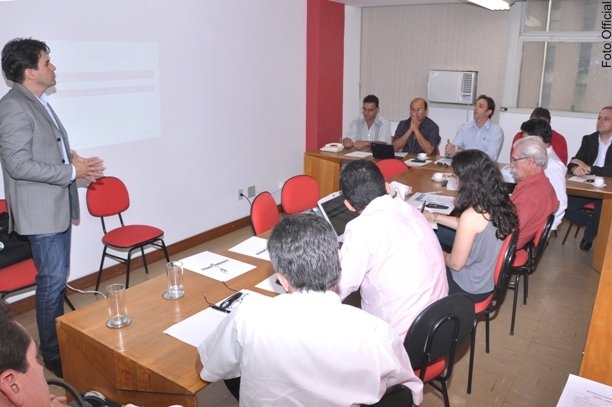 Regionais discutem projetos da Federaminas