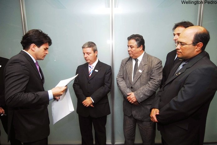 Governador Anastasia recebe a Federaminas