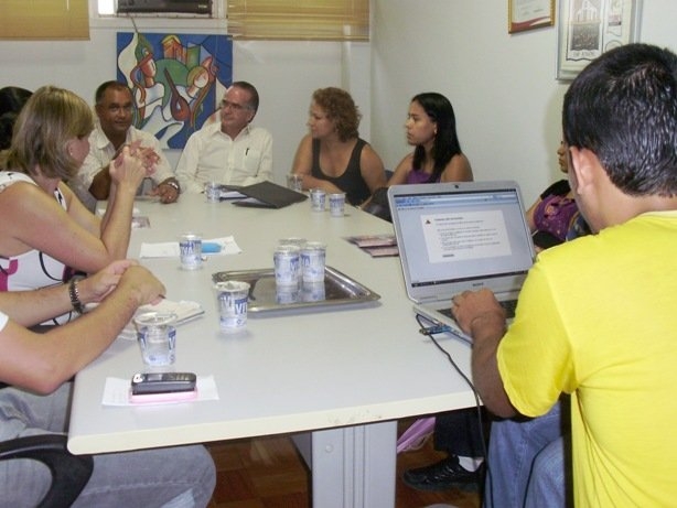 Projeto Rede de Voluntariado da Associação Comercial de Montes Claros conta com site