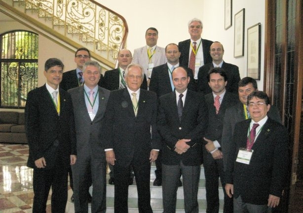 Delegação da CACB participou de congresso no México
