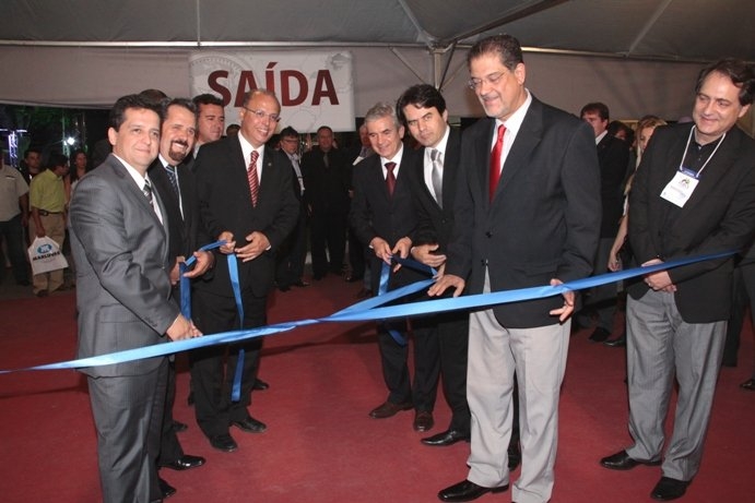 Presidente da Federaminas na abertura da 16ª Fenics