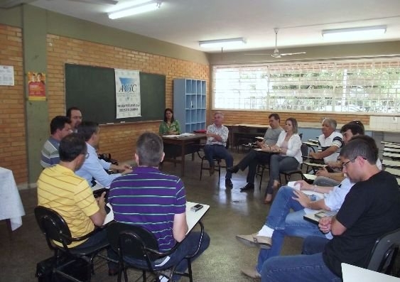 Setor de Negócios da Federaminas divulga produtos em federadas