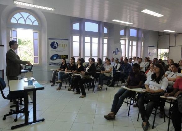 Federada de Ponte Nova realiza Café com Ideias
