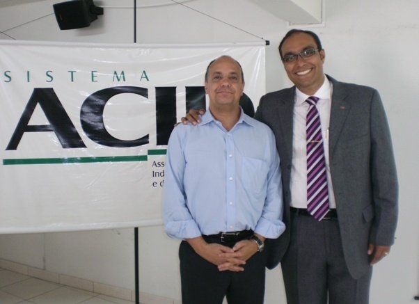 Empresários de Divinópolis realçam palestra do Associa-Minas