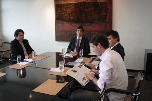 Presidente Wander Luis em visita ao Legislativo