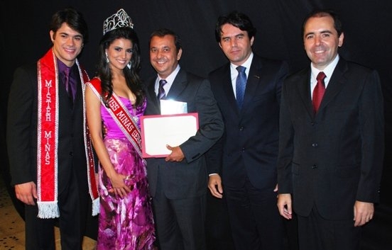 Presidente Wander Luis no Mérito Empresarial em Bom Despacho