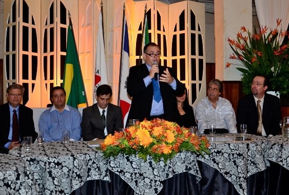 Federaminas participa da posse da nova diretoria da Aciubá