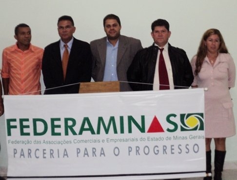 Federaminas prestigia posse na Federada de Angelândia