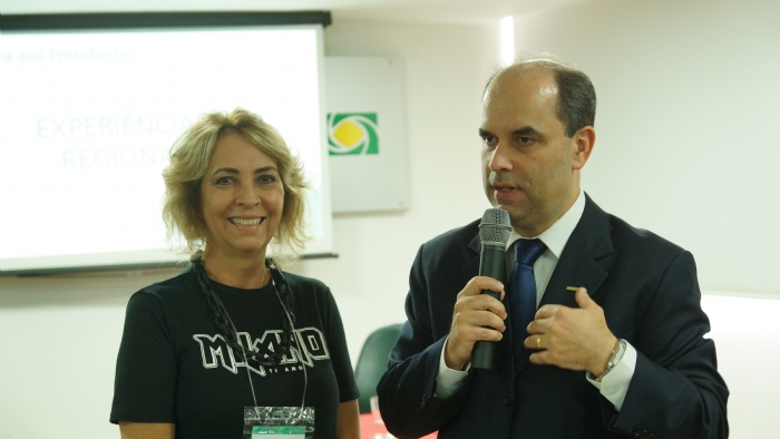 Cresce presença da mulher no comando das ACEs mineiras