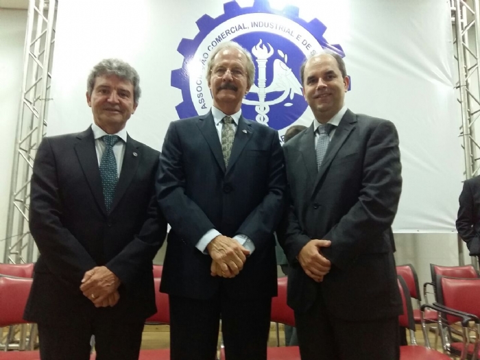 Parolini em posse da diretoria da federada de Montes Claros
